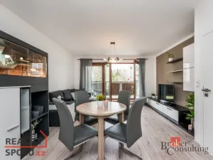 Pronájem bytu 2+kk, Pardubice - Polabiny, Labský Palouk, 58 m2