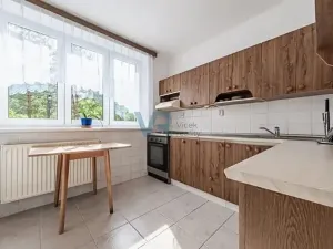 Prodej bytu 3+1, Trhové Sviny, 72 m2