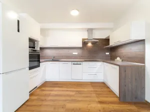 Pronájem bytu 2+kk, Zlín - Malenovice, Pod Hradem II, 49 m2