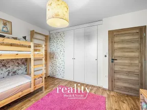 Prodej rodinného domu, Hrádek, 166 m2