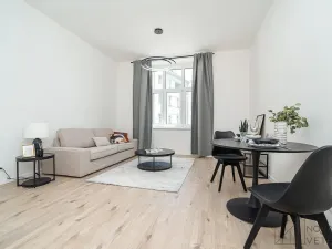 Pronájem bytu 2+kk, Praha - Libeň, Zenklova, 58 m2