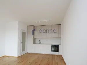 Pronájem bytu 2+kk, Praha, Závišova, 54 m2