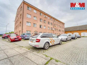 Prodej bytu 3+kk, Šestajovice, Komenského, 78 m2