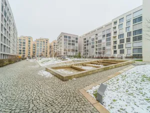 Pronájem bytu 1+kk, Praha - Karlín, U Mlýnského kanálu, 36 m2