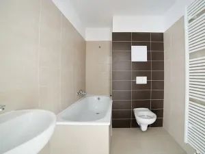 Pronájem kanceláře, Plzeň, Železniční, 73 m2