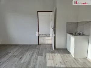 Pronájem komerční nemovitosti, České Budějovice - České Budějovice 2, Na Zlaté stoce, 31 m2