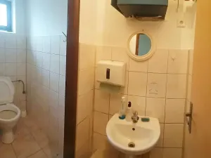 Pronájem skladu, Netvořice - Všetice, 200 m2