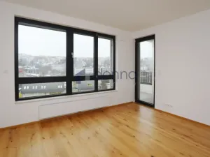 Pronájem bytu 3+kk, Praha, Závišova, 89 m2