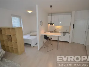 Pronájem bytu 1+kk, Praha - Hostivař, Na Plískavě, 47 m2