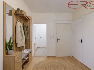 Pronájem bytu 3+1, Liberec - Liberec IV-Perštýn, Mlýnská, 80 m2