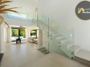 Prodej vily, Marbella, Španělsko, 611 m2