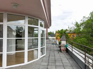 Prodej rodinného domu, Praha, 854 m2