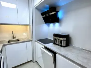 Pronájem bytu 2+kk, Praha - Prosek, Litoměřická, 43 m2