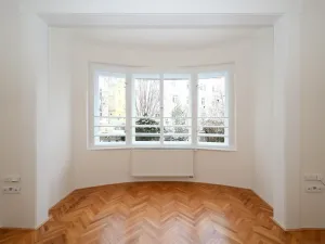 Pronájem kanceláře, Praha - Dejvice, Srbská, 73 m2