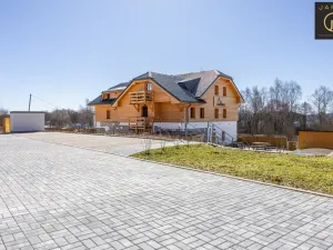 Prodej bytu 2+kk, Horní Planá - Hůrka, 48 m2