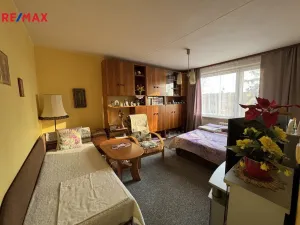 Pronájem bytu 1+1, Smiřice, Gen. Govorova, 37 m2