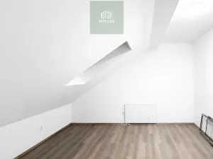 Pronájem bytu 3+1, Plzeň - Jižní Předměstí, náměstí T. G. Masaryka, 57 m2