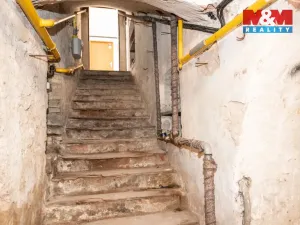 Pronájem skladu, Pardubice - Zelené Předměstí, 17. listopadu, 35 m2