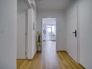 Pronájem bytu 3+1, Děčín - Děčín III-Staré Město, Příčná, 69 m2