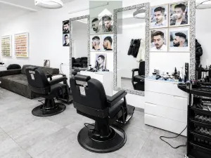 Pronájem obchodního prostoru, Plzeň - Jižní Předměstí, náměstí T. G. Masaryka, 40 m2