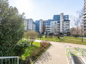 Pronájem bytu 2+kk, Praha, Chlebovická, 53 m2