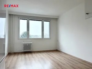 Pronájem bytu 1+kk, Praha - Záběhlice, Jabloňová, 24 m2