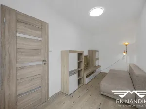 Pronájem bytu 3+1, Praha - Střížkov, Harrachovská, 52 m2