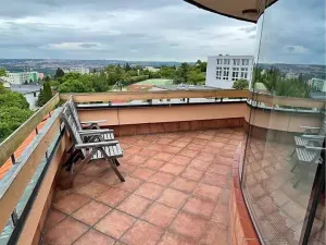 Pronájem bytu 2+kk, Praha - Kobylisy, Mirovická, 58 m2