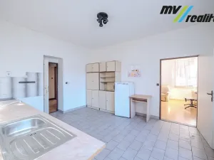 Prodej výrobních prostor, Hořice, Riegrova, 720 m2