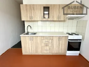 Pronájem bytu 2+1, Tisová, 74 m2