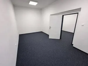 Pronájem kanceláře, Praha - Holešovice, Přístavní, 100 m2