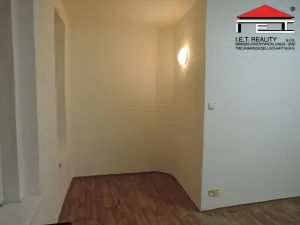 Pronájem bytu 2+kk, Praha - Vysočany, Freyova, 49 m2