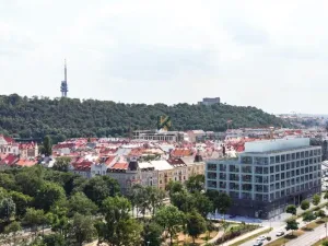 Pronájem kanceláře, Praha - Karlín, Rohanské nábřeží, 700 m2