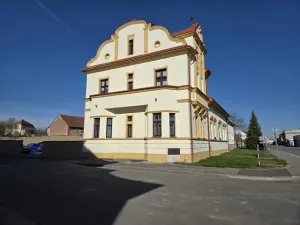 Prodej bytu 3+kk, Stěžery, Zámecká, 64 m2