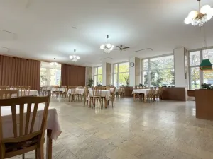 Prodej restaurace, Olomouc - Neředín, 730 m2