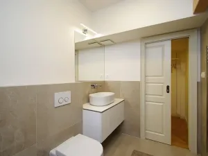 Pronájem atypického bytu, Praha - Nové Město, Bolzanova, 199 m2