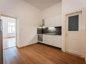 Pronájem bytu 2+kk, Praha - Nové Město, Lípová, 41 m2