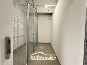 Pronájem bytu 1+kk, Otrokovice, tř. Osvobození, 32 m2