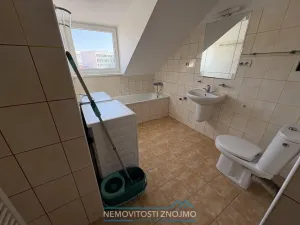 Pronájem bytu 3+kk, Znojmo, Vídeňská třída, 85 m2