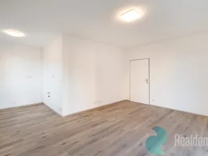 Prodej komerční nemovitosti, Mladá Vožice, Souhradí, 1325 m2