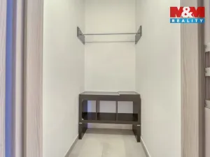 Pronájem bytu 1+1, Plzeň, V Šipce, 57 m2