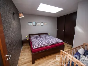 Pronájem bytu 2+kk, Praha - Podolí, Nedvědovo náměstí, 105 m2