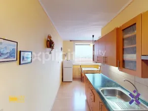 Pronájem bytu 2+1, Kroměříž, Slov. nár. povstání, 54 m2