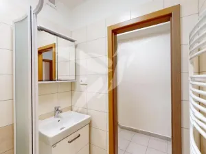 Pronájem bytu 2+1, Hrádek, 1. Máje, 50 m2