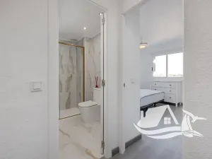 Prodej bytu 3+kk, Orihuela, Španělsko, Paseo Marítimo de Punta Prima, 70 m2