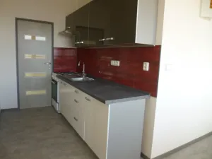 Pronájem bytu 2+1, Děčín - Děčín VI-Letná, Školní, 50 m2