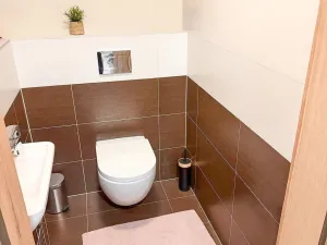 Pronájem bytu 3+kk, Praha - Strašnice, Zvěřinova, 78 m2
