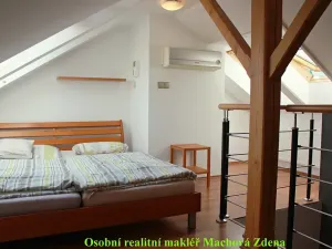 Pronájem bytu 3+kk, Praha - Strašnice, Gutova, 87 m2