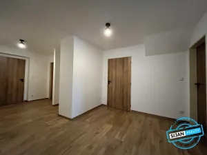 Pronájem bytu 3+kk, Opava, Okruhy, 87 m2