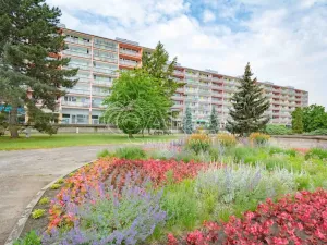 Prodej bytu 3+1, Neratovice, nám. Republiky, 78 m2